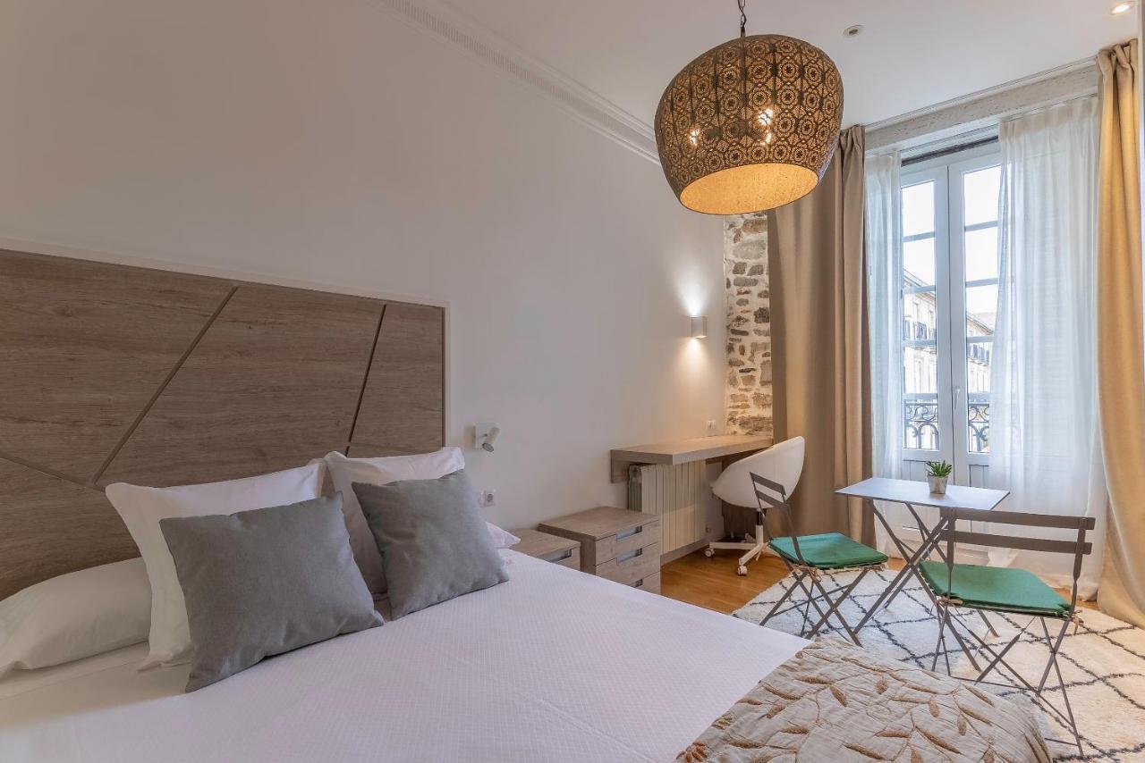 Habitaciones Apartamento B&B Plaza Nueva 8 บิลเบา ภายนอก รูปภาพ