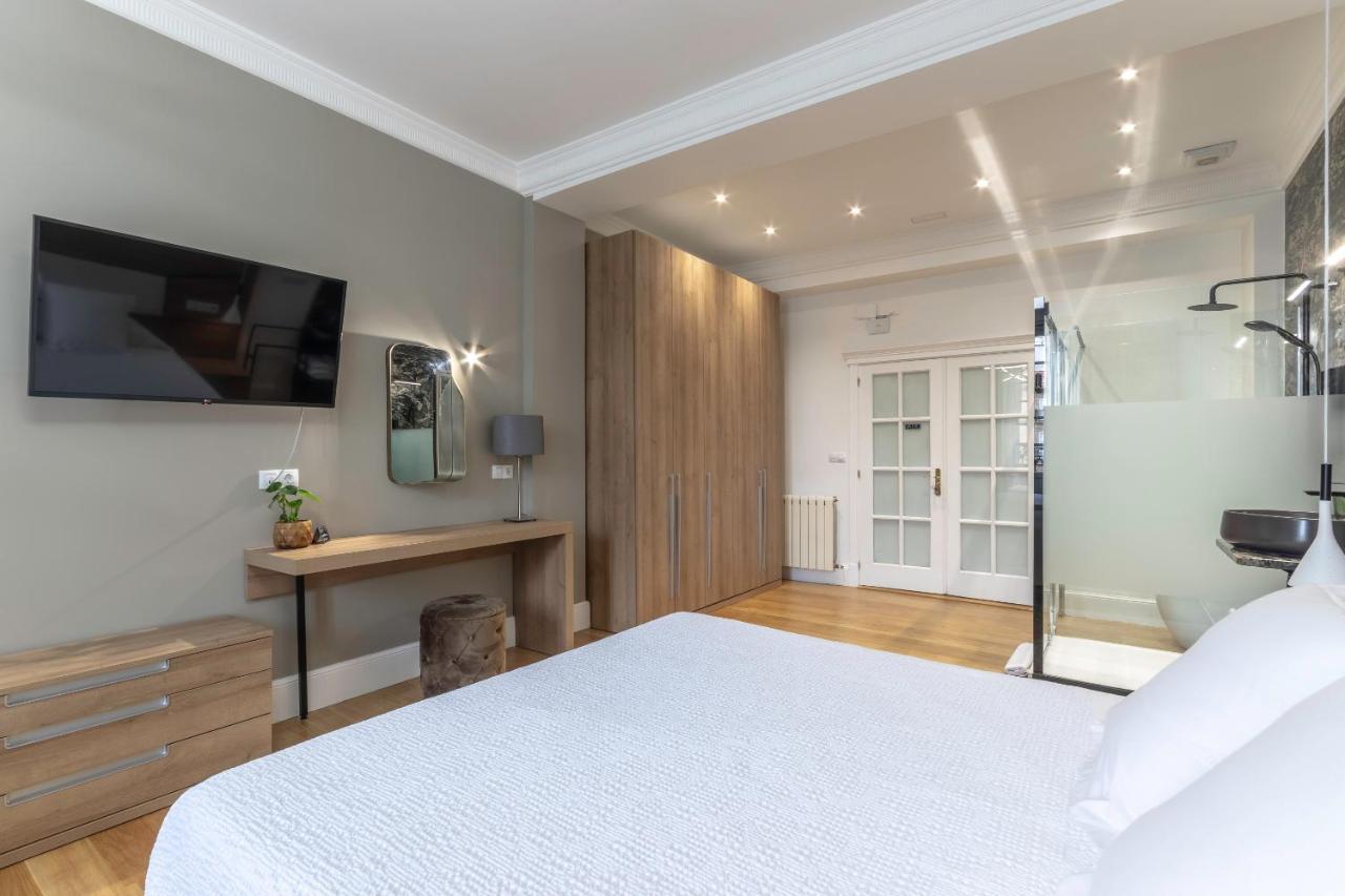 Habitaciones Apartamento B&B Plaza Nueva 8 บิลเบา ภายนอก รูปภาพ