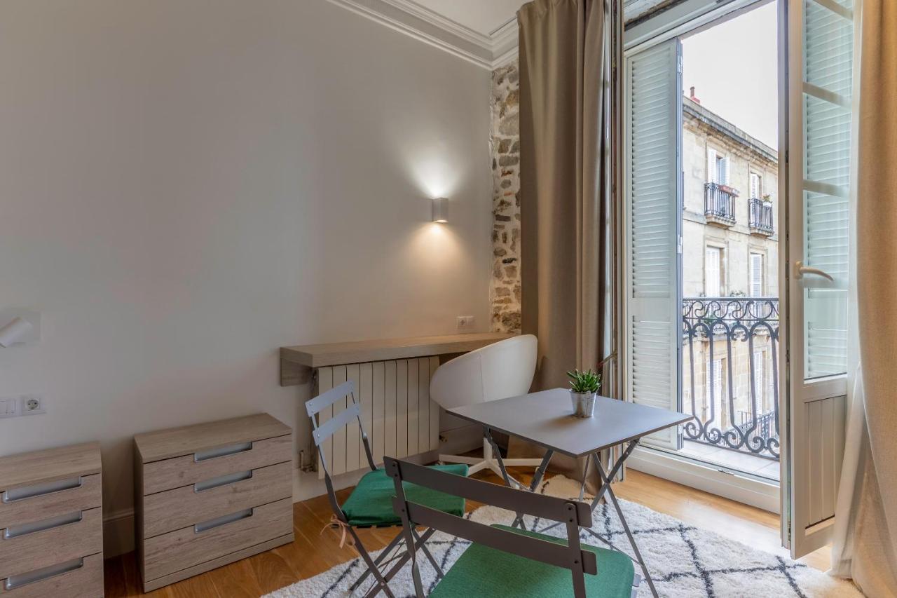 Habitaciones Apartamento B&B Plaza Nueva 8 บิลเบา ภายนอก รูปภาพ